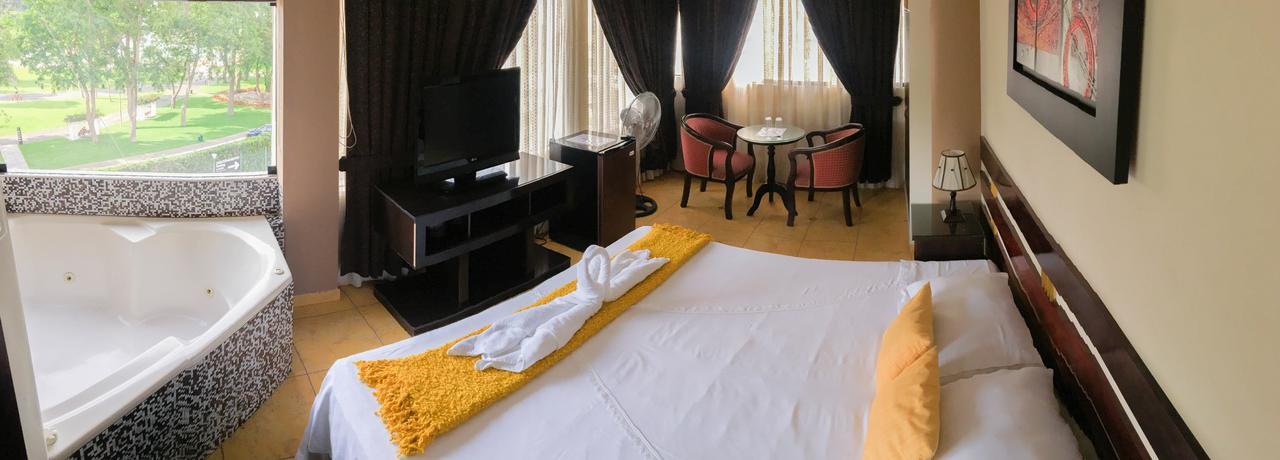 Hotel Anthony's 3*