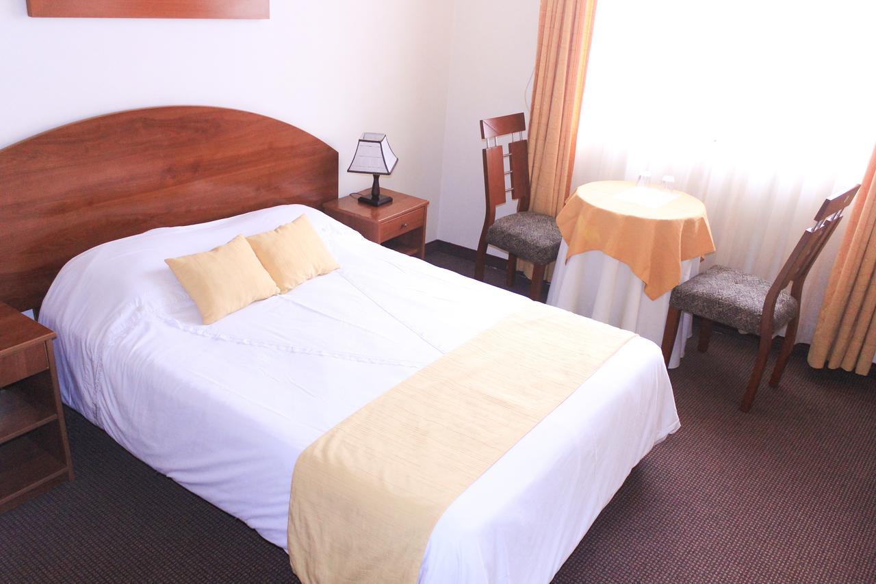 Anthony's Hotel 3*
